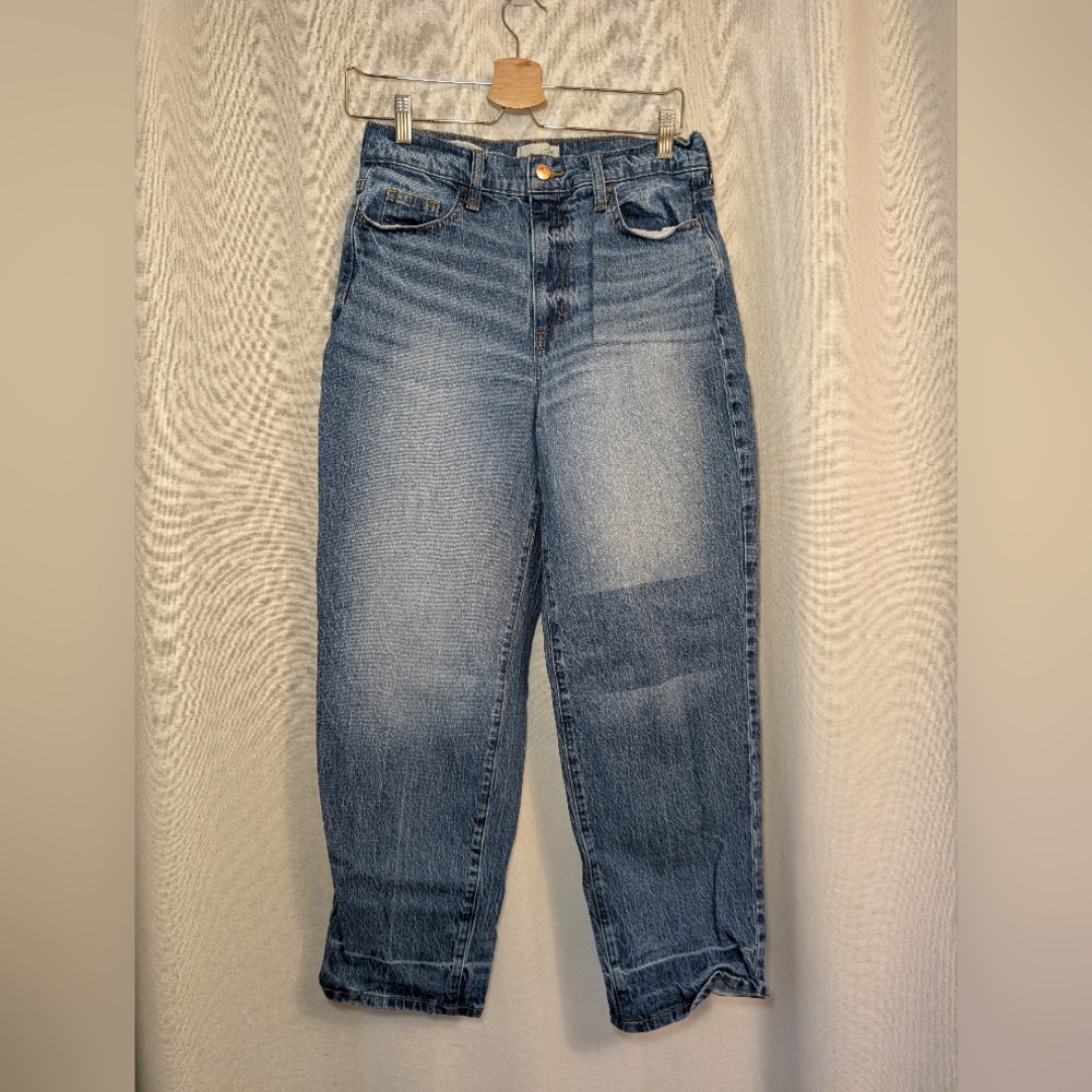 Universal Thread Classic Blue Women's Jeans